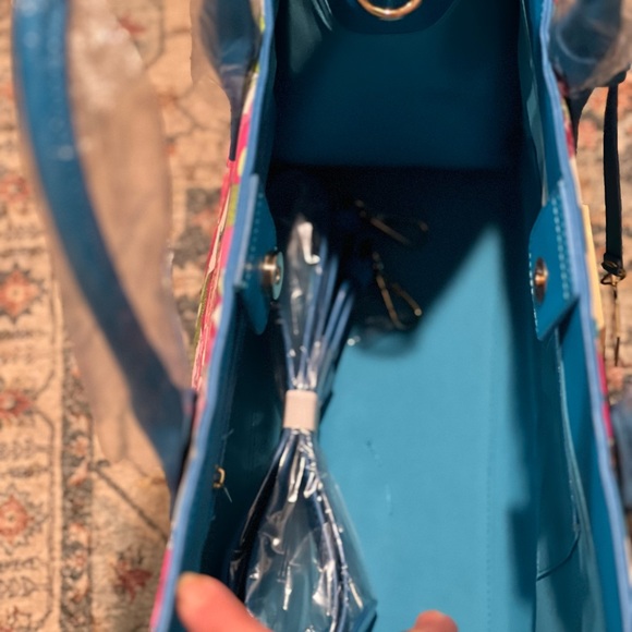 Trina Turk Printed Satchel "Floral Cloud Without Stripe” BNWT!! - Picture 11 of 11